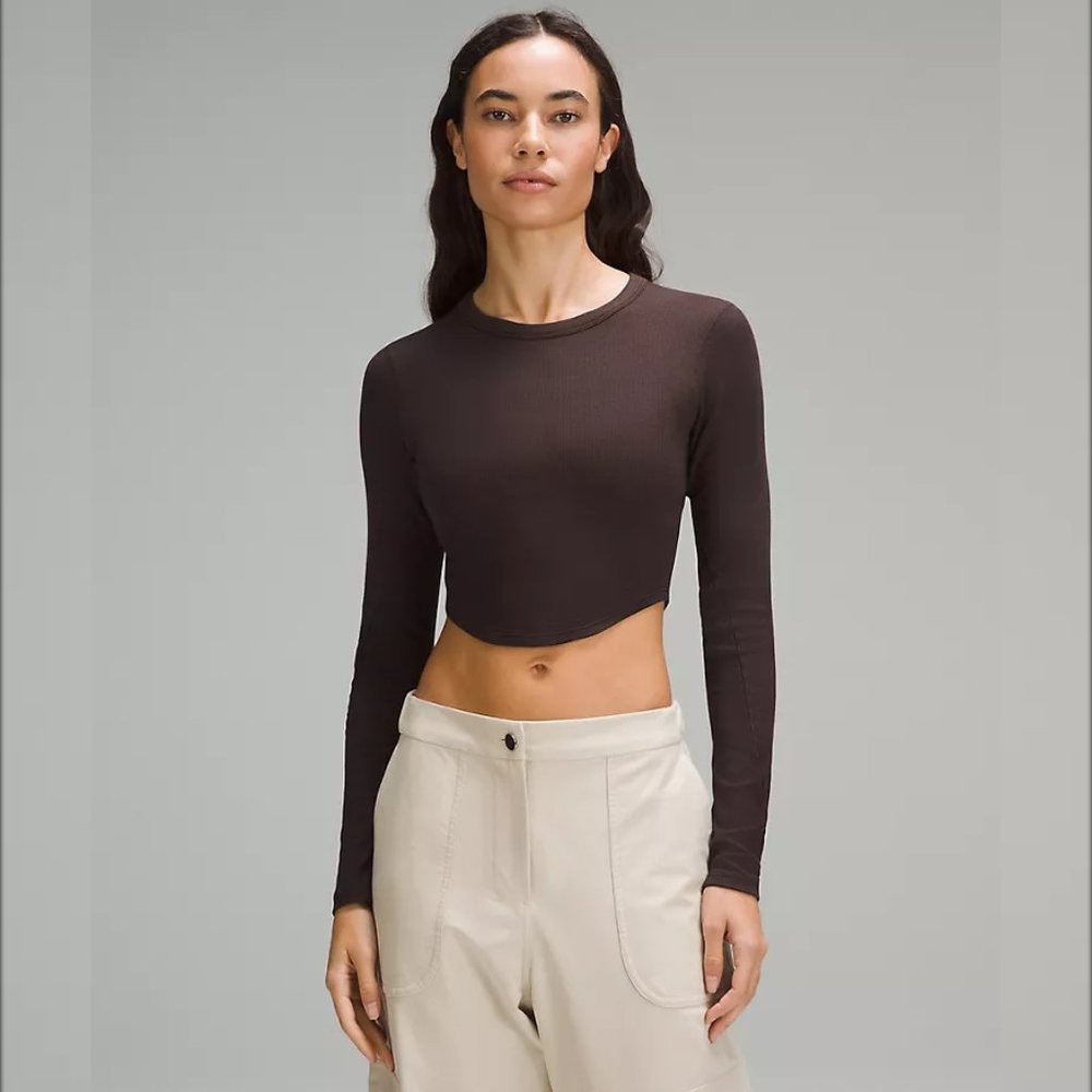 Lululemon Hold Tight Cropped Long Sleeve in Espresso